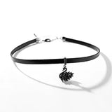 choker noir pendentif cygne